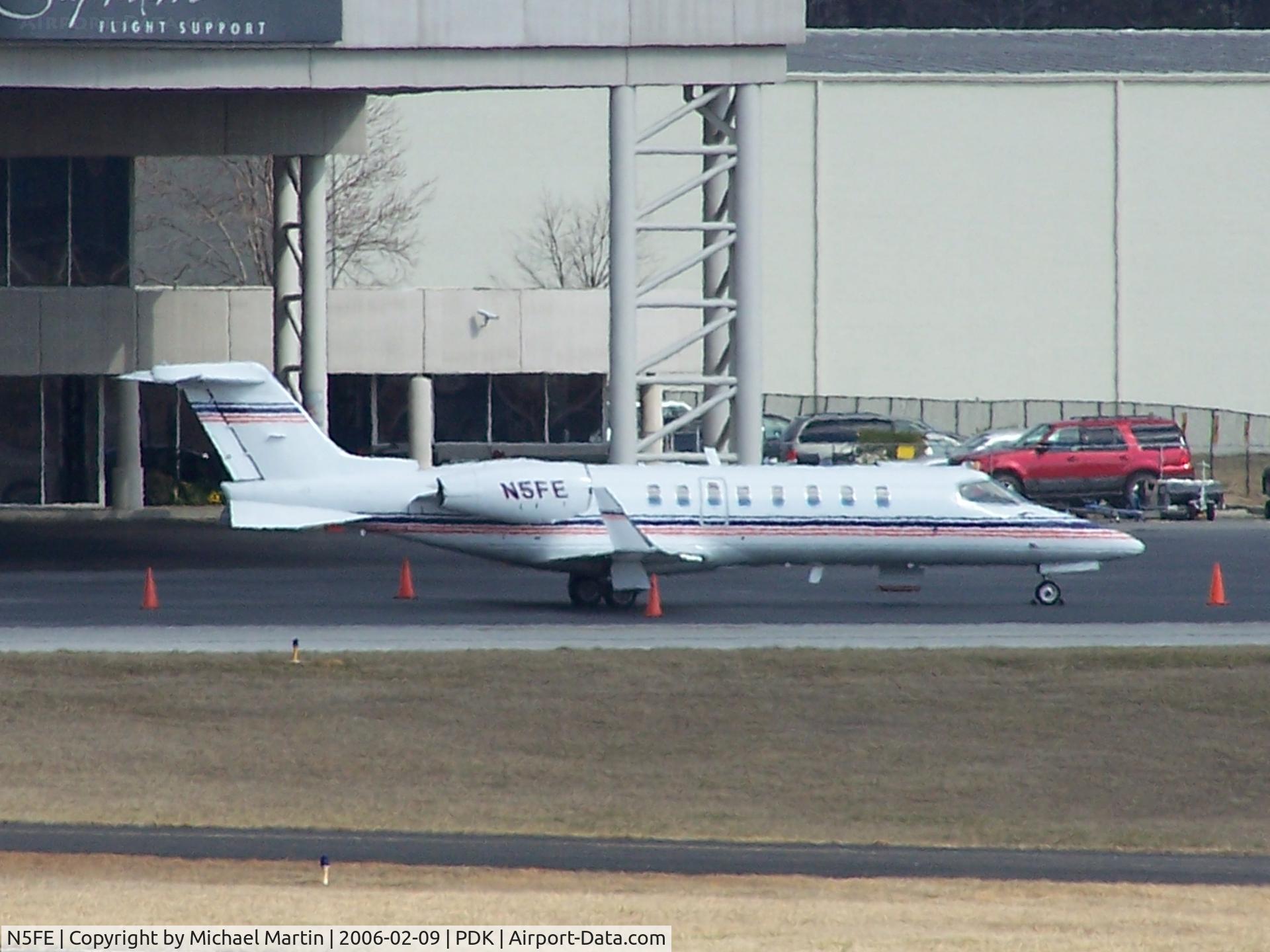 N5FE, 1999 Learjet Inc 45 C/N 20, FedEx @ Signature Air