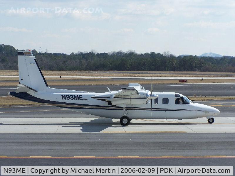 N93ME, 1977 Rockwell International 690B C/N 11414, Taxing to Mercury Air Center