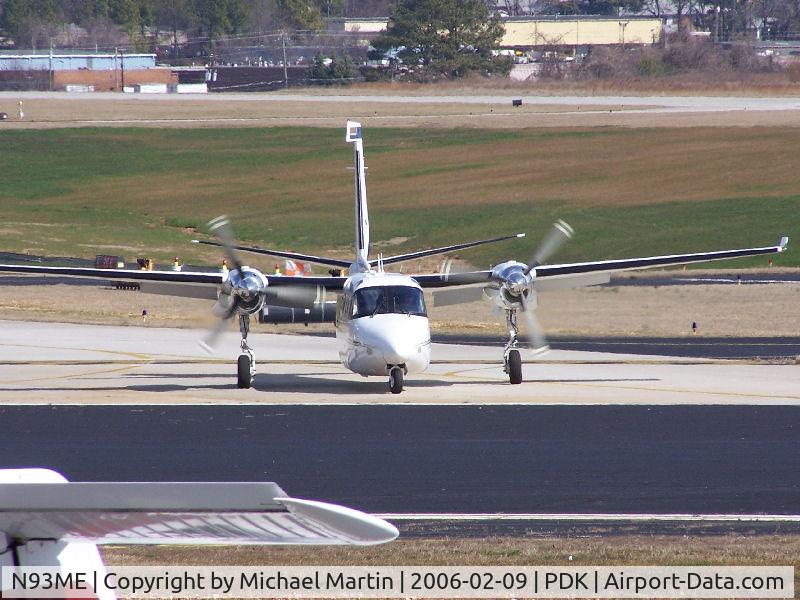N93ME, 1977 Rockwell International 690B C/N 11414, Taxing to Mercury Air Center