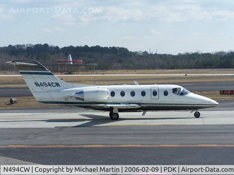 N494CW, 1990 Beechcraft 400A Beechjet C/N RK-4, Taxing to Runway 2R