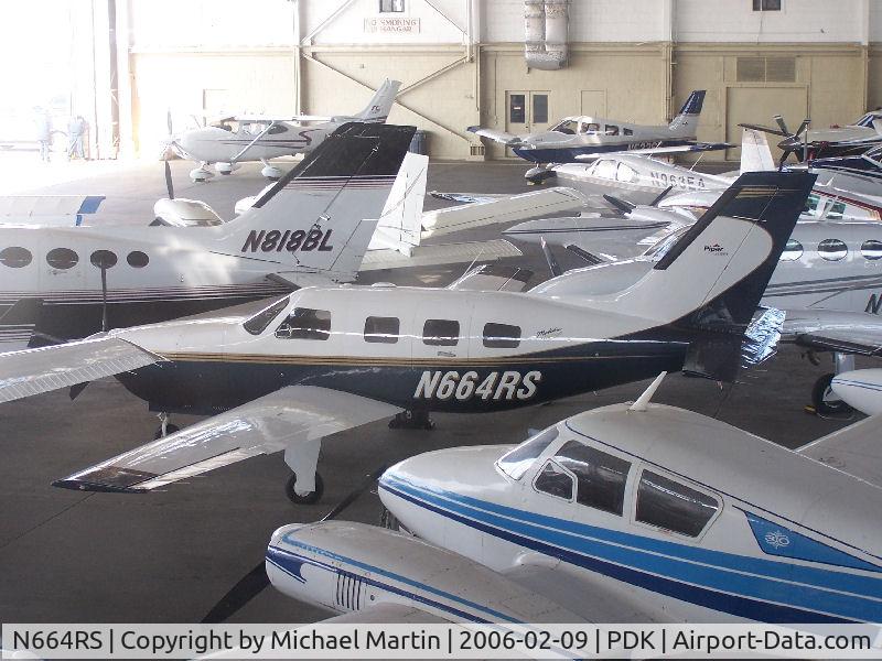 N664RS, 2000 Piper PA-46-350P Malibu Mirage C/N 4636313, In Epps Air Service hanger.