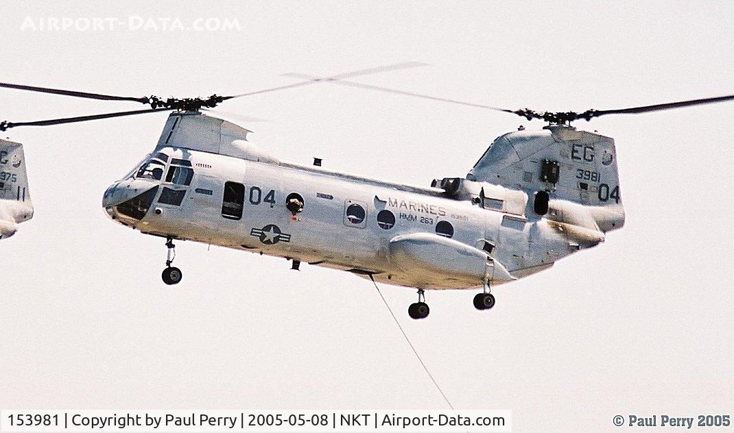 153981, Boeing Vertol CH-46E Sea Knight C/N 2332, The venerable Frog, seen here extracting a USMC assault team during a demo