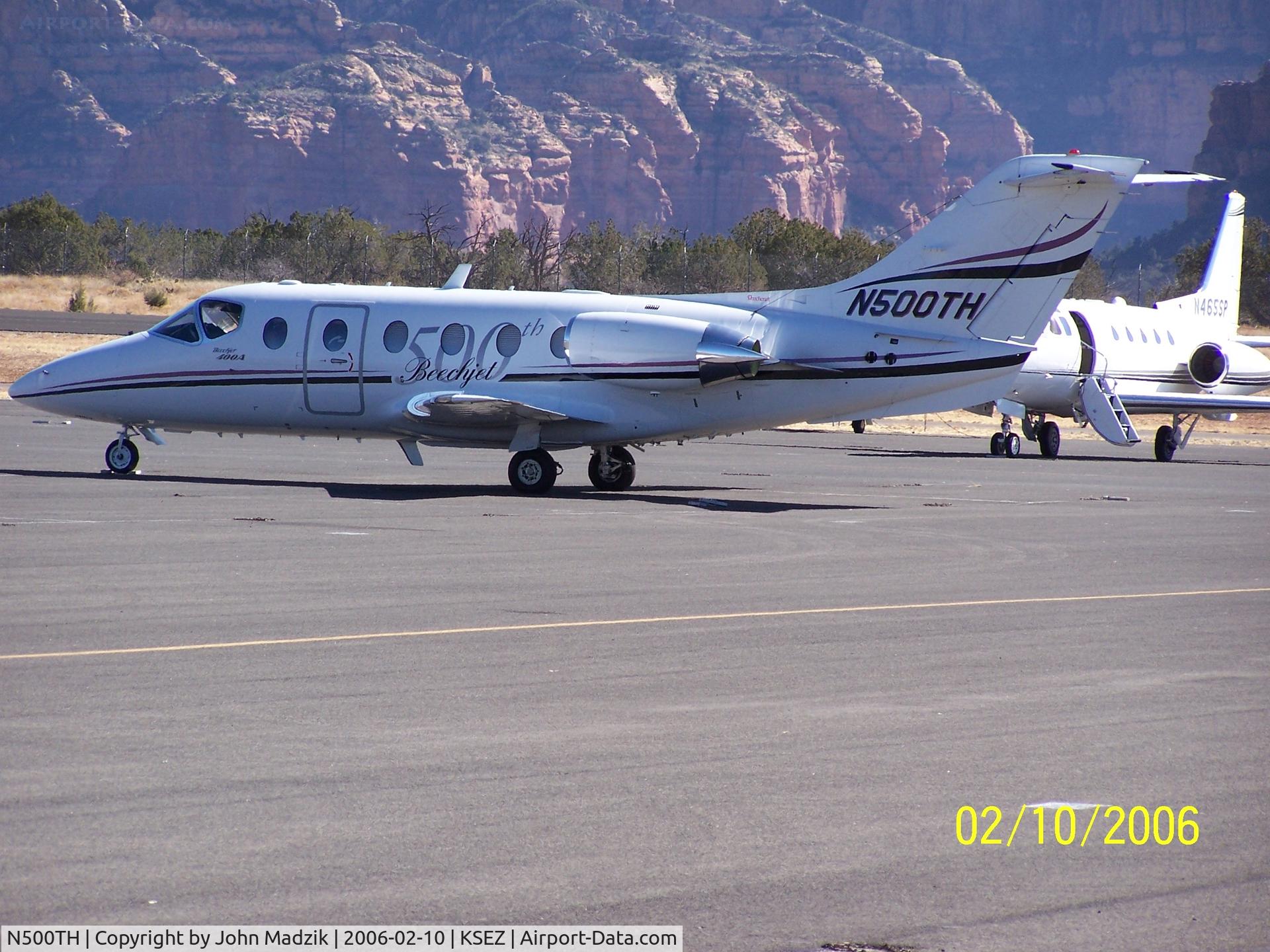 N500TH, 1999 Raytheon Aircraft Company 400A C/N RK-246, Sedona Airport