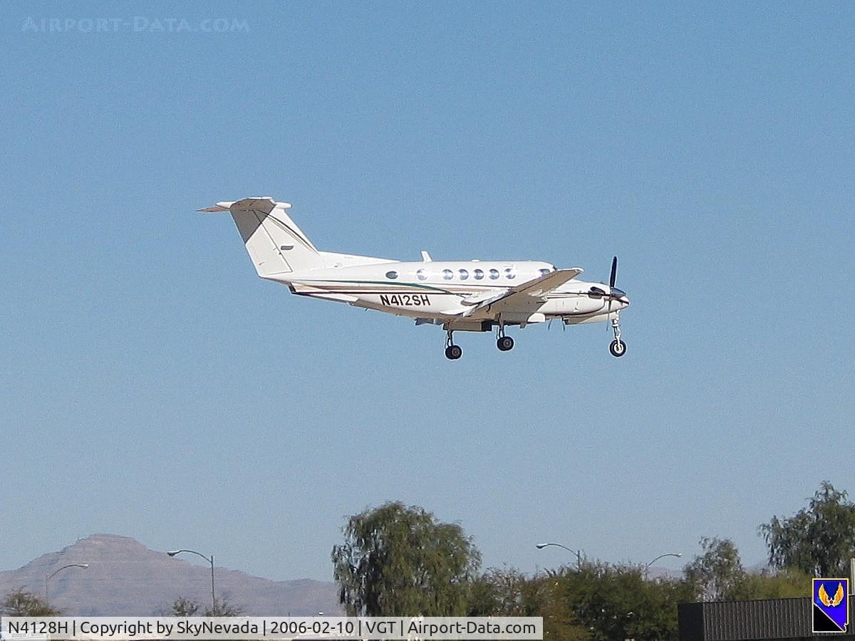 N4128H, 1978 Mooney M20J 201 C/N 24-0642, Coming in for a landing