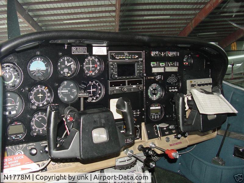 N1778M, Cessna 210M Centurion C/N 21061958, 77 Centurion