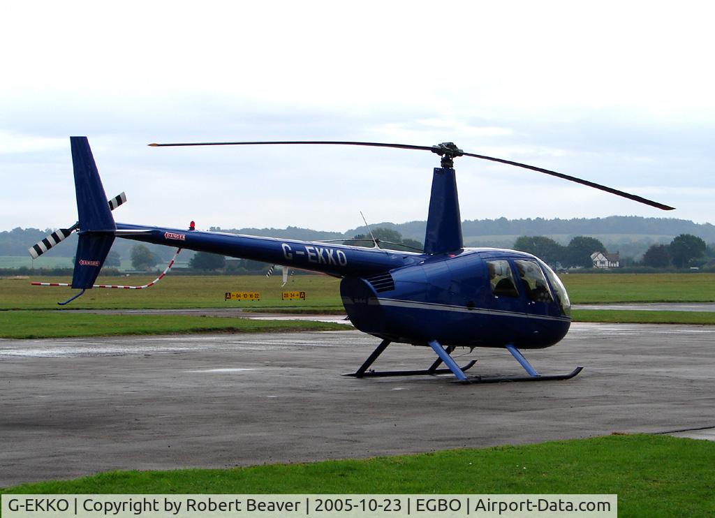 G-EKKO, 2000 Robinson R44 C/N 0821, Robinson R-44 Raven (Halfpenny Green)