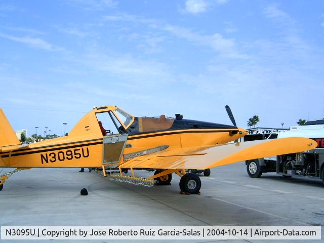 N3095U, 1989 Ayres S2R-T34 Thrush C/N T34-116, Stopover @ KMFE on my way from M28 to MGTK