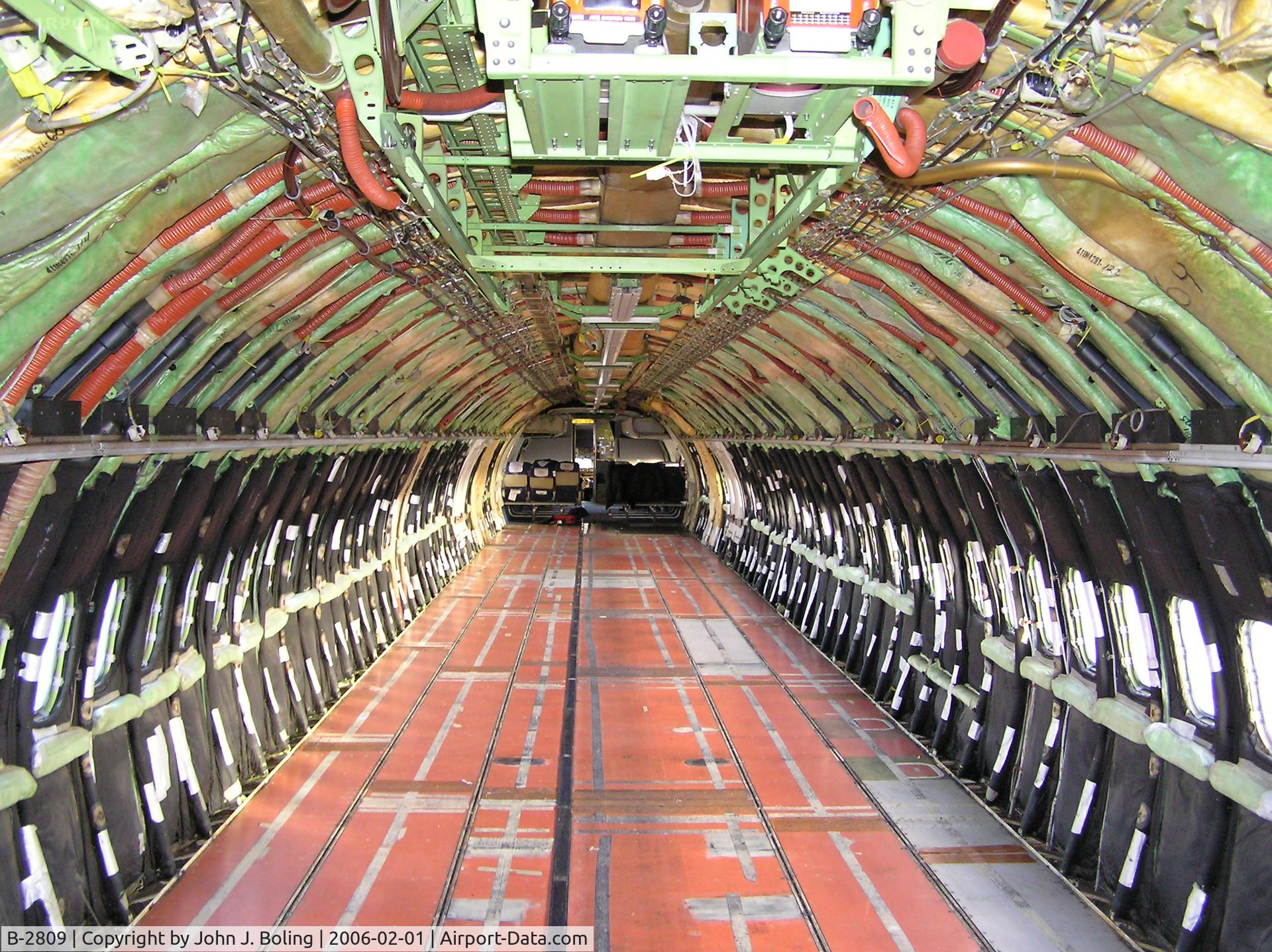 B-2809, 1989 Boeing 757-26D C/N 24472, B757 with most of interior removed