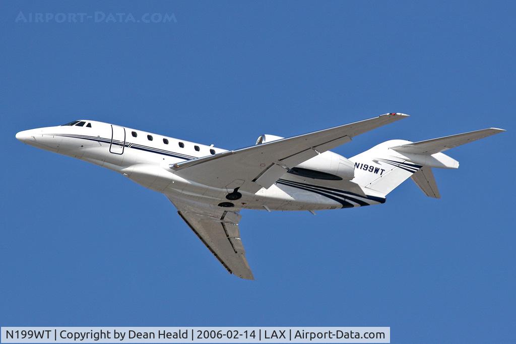 N199WT, 1997 Cessna 750 Citation X C/N 750-0018, Departing LAX South Complex.