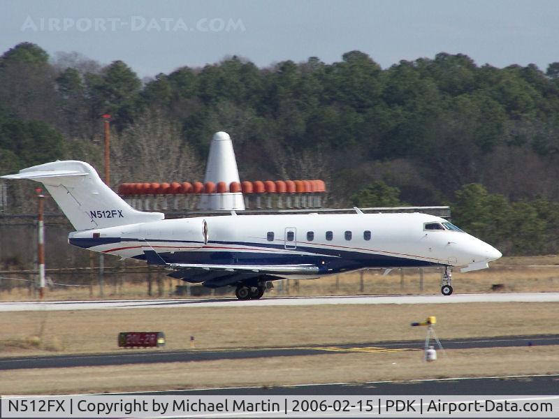 N512FX, 2004 Bombardier Challenger 300 (BD-100-1A10) C/N 20022, Landing PDK on 20L