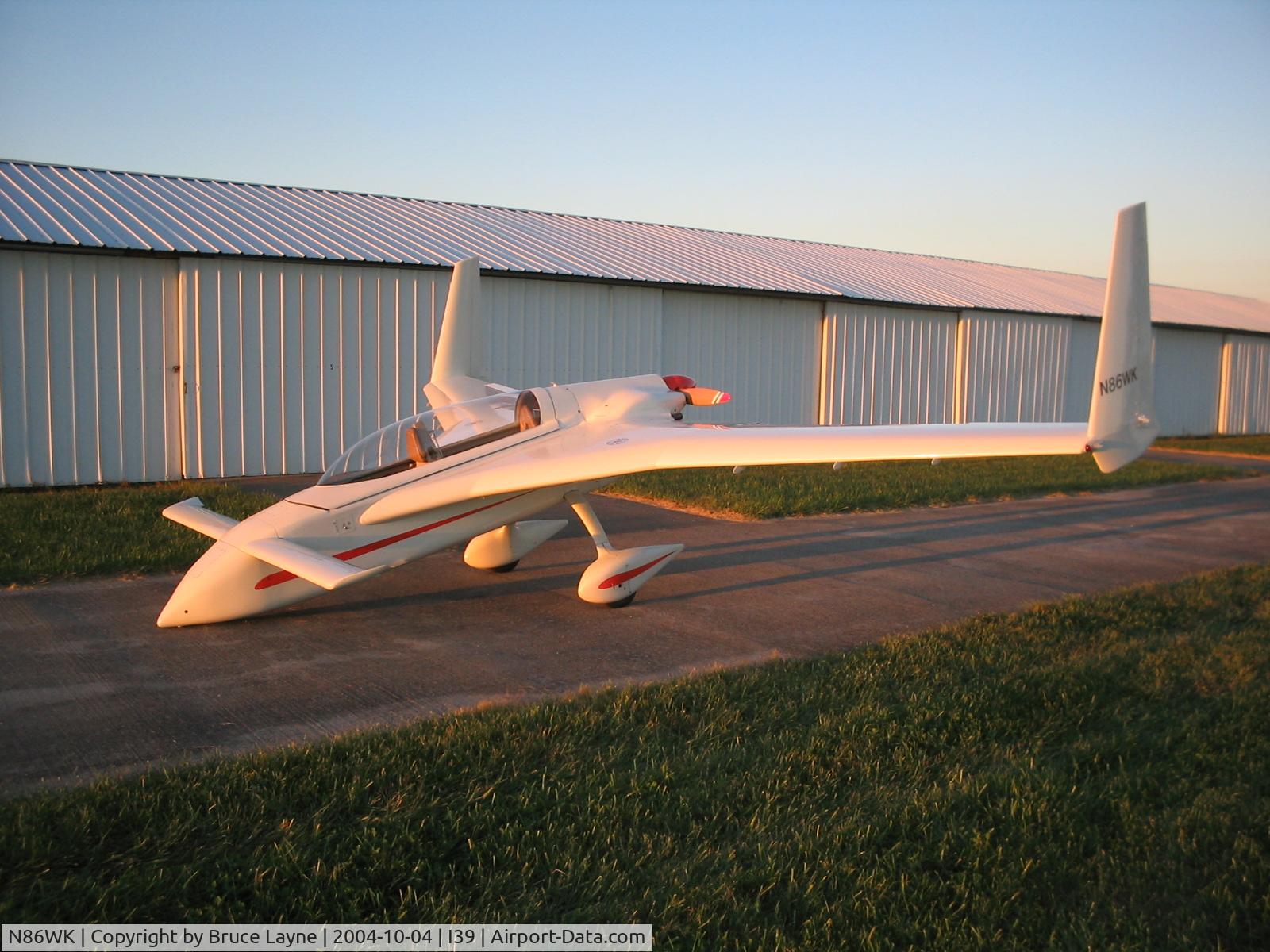 N86WK, Rutan Long-EZ C/N 1100, Long-EZ N86WK, Parked Nose Down (Landing Gear Retracted)
