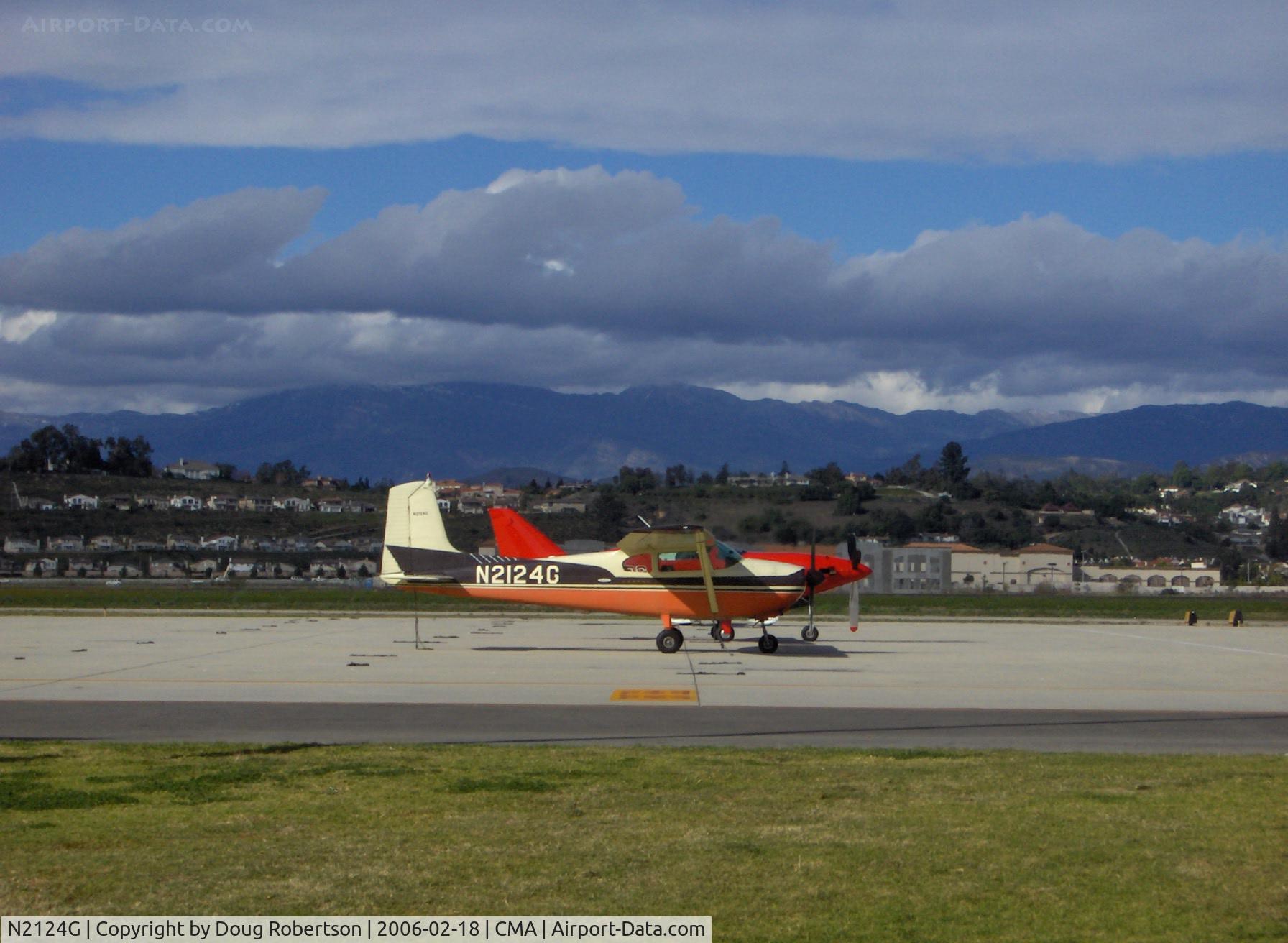 N2124G, 1958 Cessna 182A Skylane C/N 51424, 1958 Cessna 182A SKYLANE Continental O-470 230 Hp, N724DG TURBINE LEGEND behind