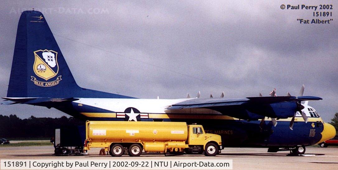 151891, 1964 Lockheed EC-130G Hercules C/N 382-3878, Fuel truck looks a bit small, doesn't it?