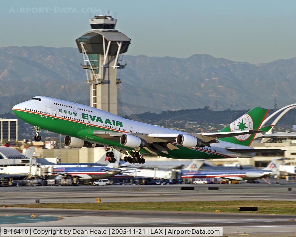 B-16410, 1997 Boeing 747-45E C/N 29061, Departing RWY 25R late in the afternoon, passing in front of the control tower.