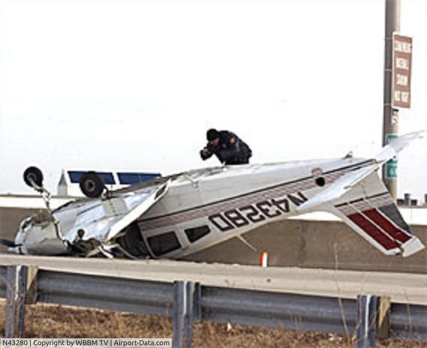N43280, 1992 Avid MARK IV C/N 1176D, Plane Crashed today during emergency landing
