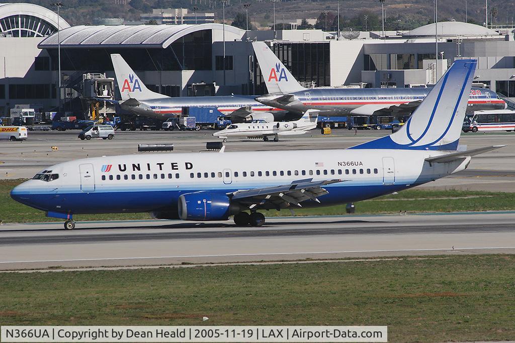 N366UA, 1989 Boeing 737-322 C/N 24535, United Airlines N366UA exitting RWY 25L after landing.