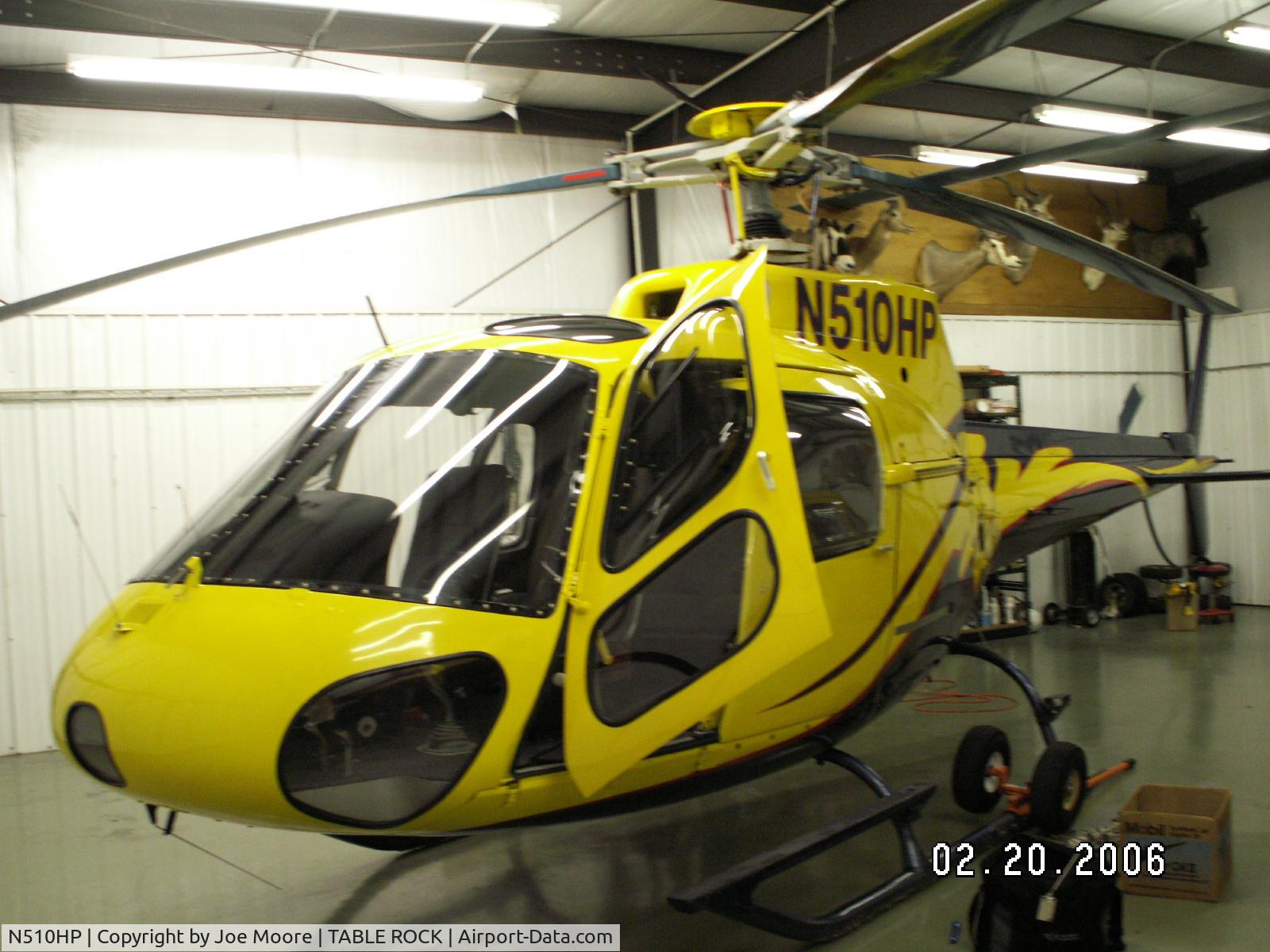 N510HP, Aerospatiale AS-350D AStar C/N 1555, Inside Hangar