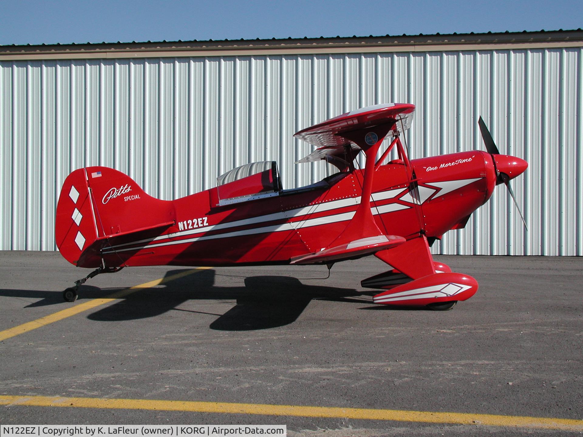 N122EZ, 1973 Pitts S-1C Special C/N JW-1, In front of Hangar