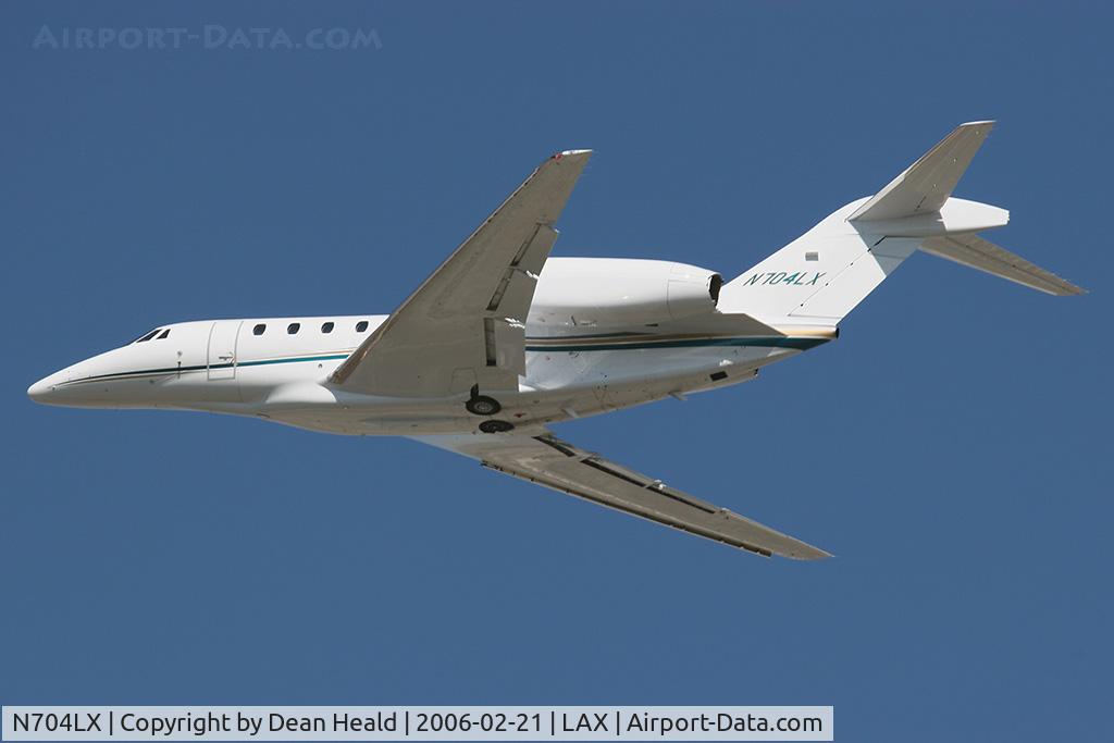 N704LX, 1999 Cessna 750 Citation X Citation X C/N 750-0091, Target Corporation N704LX - Cessna 750 Citation X - departing LAX RWY 25R.