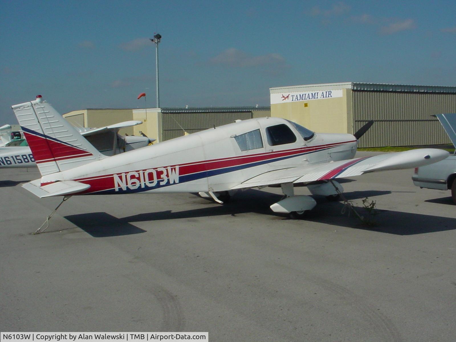 N6103W, 1964 Piper PA-28-140 Cherokee C/N 28-20117, nice plane