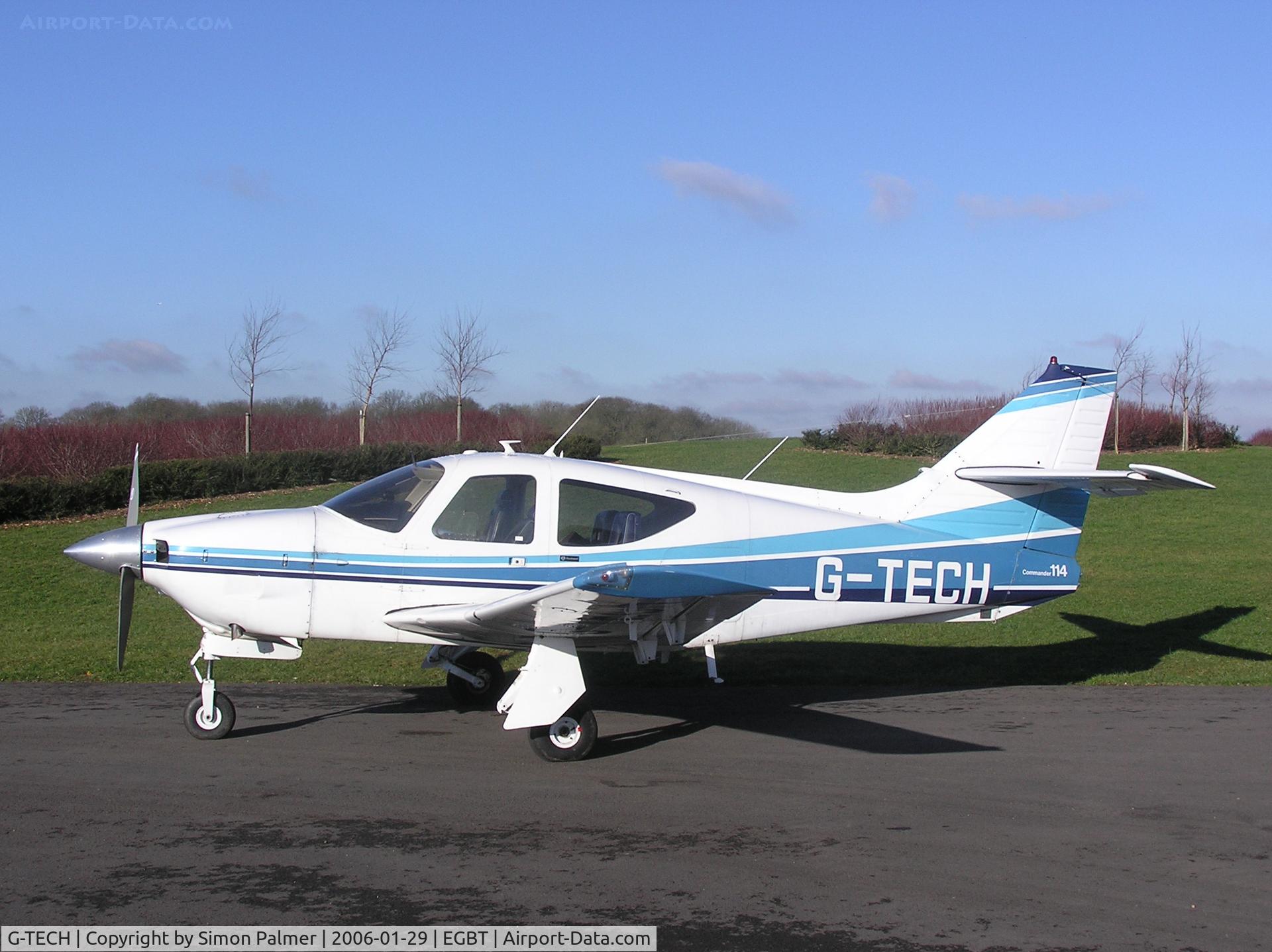 G-TECH, 1976 Rockwell Commander 114 C/N 14074, Commander 114 on a sunny day in January