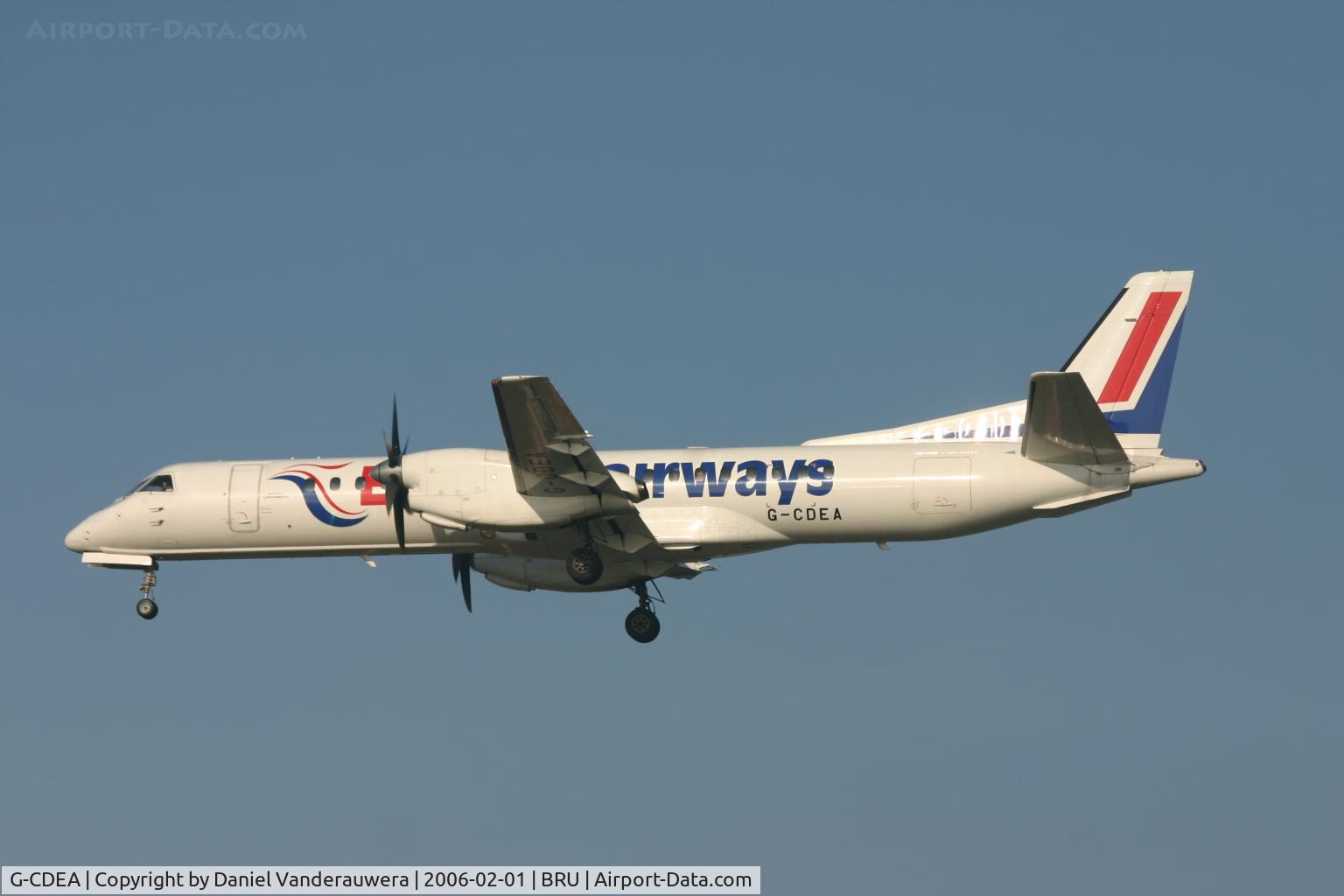 G-CDEA, 1994 Saab 2000 C/N 2000-009, short to land on rnw 25L
