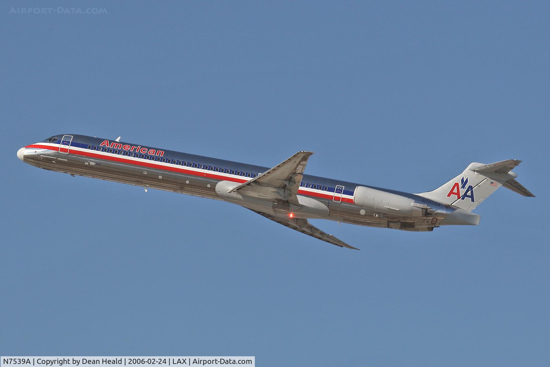 N7539A, 1990 McDonnell Douglas MD-82 (DC-9-82) C/N 49993, American Airlines - N7539A (MD-82) departing LAX RWY 25R.
