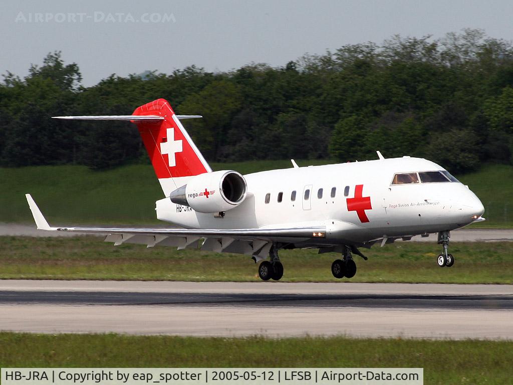 HB-JRA, 2002 Bombardier Challenger 604 (CL-600-2B16) C/N 5529, Departing on Runway 16