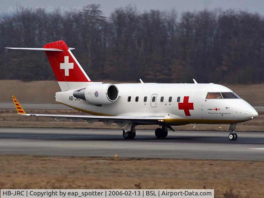 HB-JRC, 2002 Bombardier Challenger 604 (CL-600-2B16) C/N 5540, DEparting on Runway 16