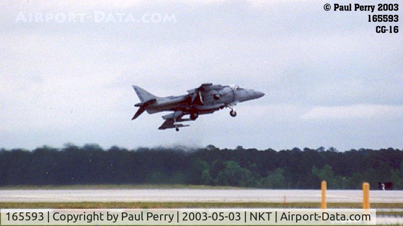 165593, Boeing AV-8B+(R)-27-MC Harrier II Plus C/N B330, The Super Harrier powers off the runway in a short take off demo