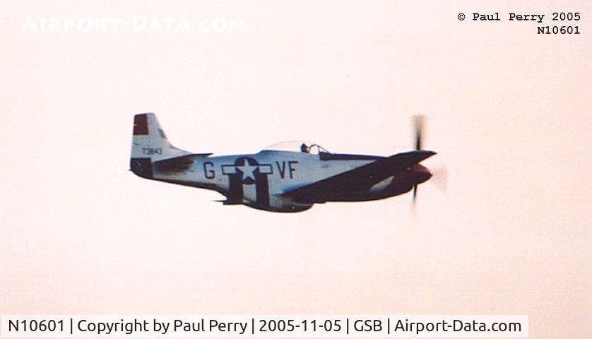 N10601, 1944 North American P-51D Mustang C/N 122-40383, Cleaned up as the sun is going down, still time for one more formation