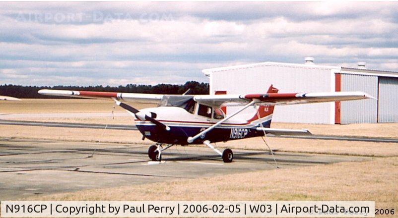 N916CP, 1999 Cessna 172S C/N 172S8336, At the Tar River Composite Squadron, basking in the sun