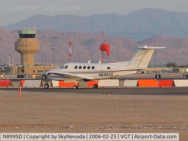 N899SD, 1981 Beech 200 C/N BB-776, Getting clearance