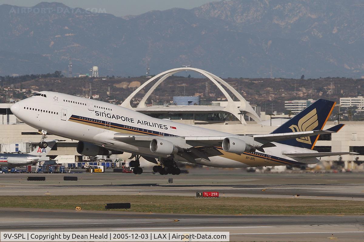 9V-SPL, 1997 Boeing 747-412 C/N 26557, Singapore Airlines - 9V-SPL (747-412) departing LAX RWY 25R.