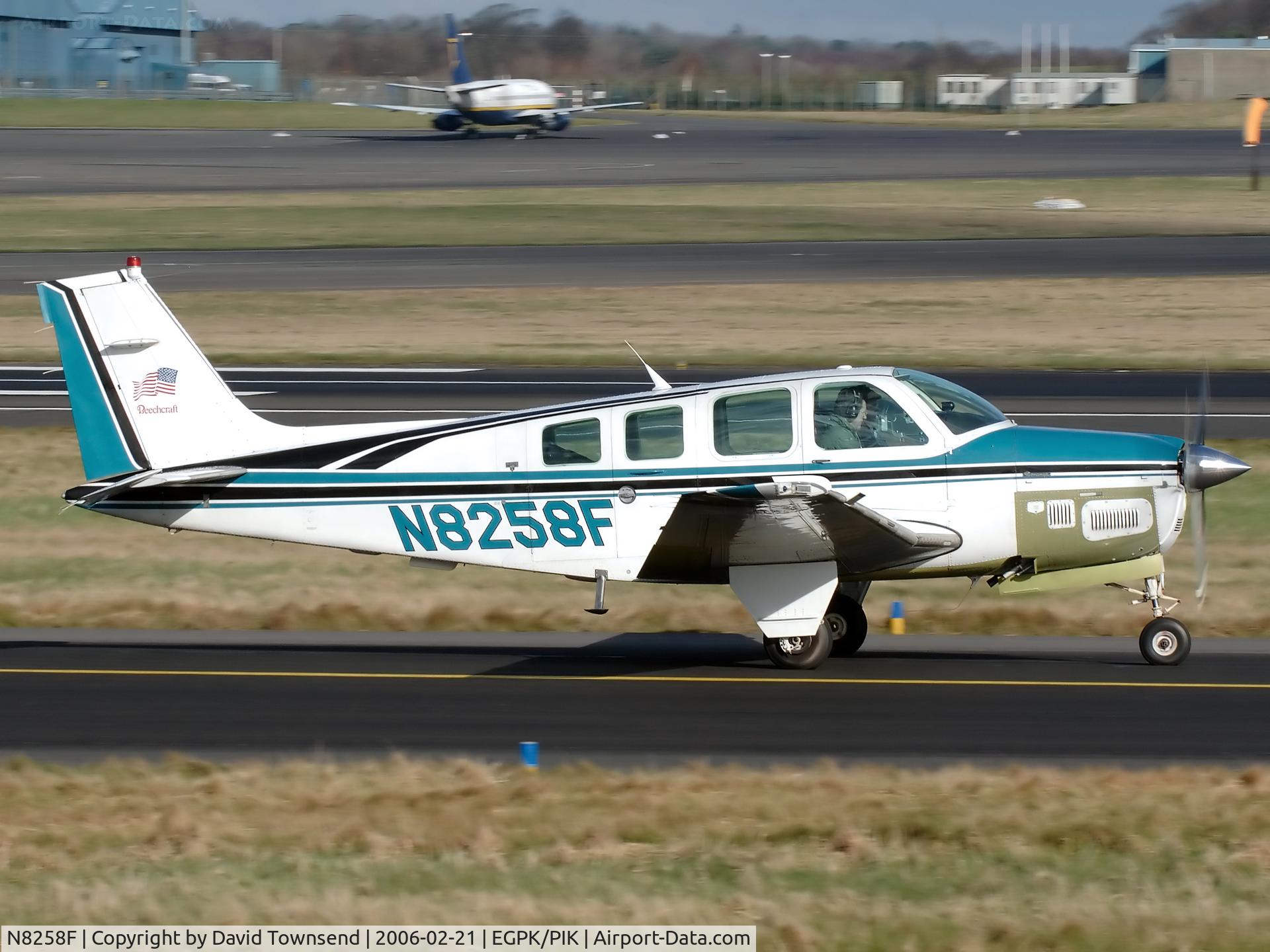 N8258F, 1991 Beech B36TC Bonanza C/N EA-513, Going along the taxiway