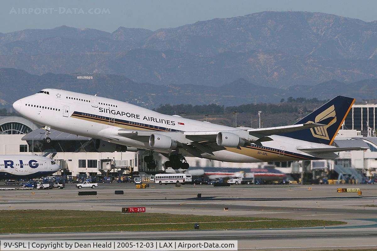 9V-SPL, 1997 Boeing 747-412 C/N 26557, Singapore Airlines - 9V-SPL (747-412) departing LAX RWY 25R.