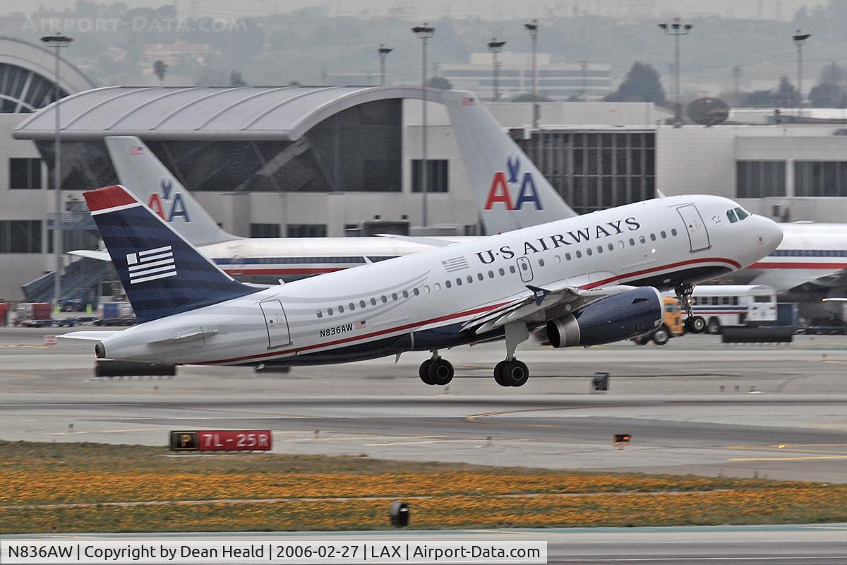 N836AW, 2005 Airbus A319-132 C/N 2570, U.S. Airways N836AW departing RWY 7L.