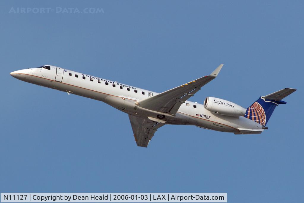 N11127, 2003 Embraer ERJ-145XR (EMB-145XR) C/N 145697, Continetal Express N11127 departing RWY 25R.