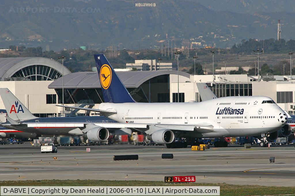 D-ABVE, 1990 Boeing 747-430 C/N 24741, Lufthasna D-ABVE with soccer ball nose exitting the terminal area.