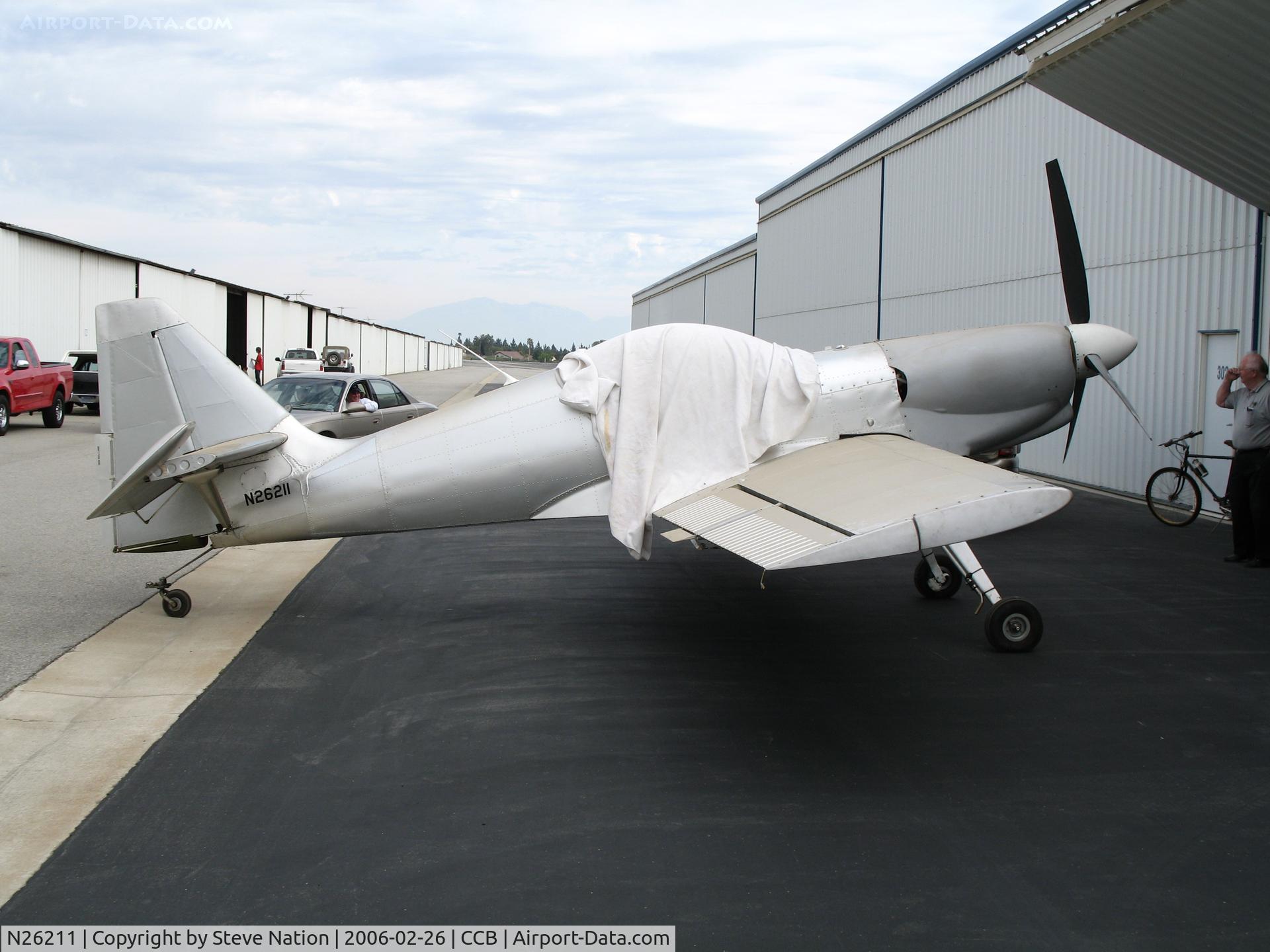N26211, Robinson R22 BETA C/N 0712, 1997 Morovan ZLIN 50LS at Upland, CA
