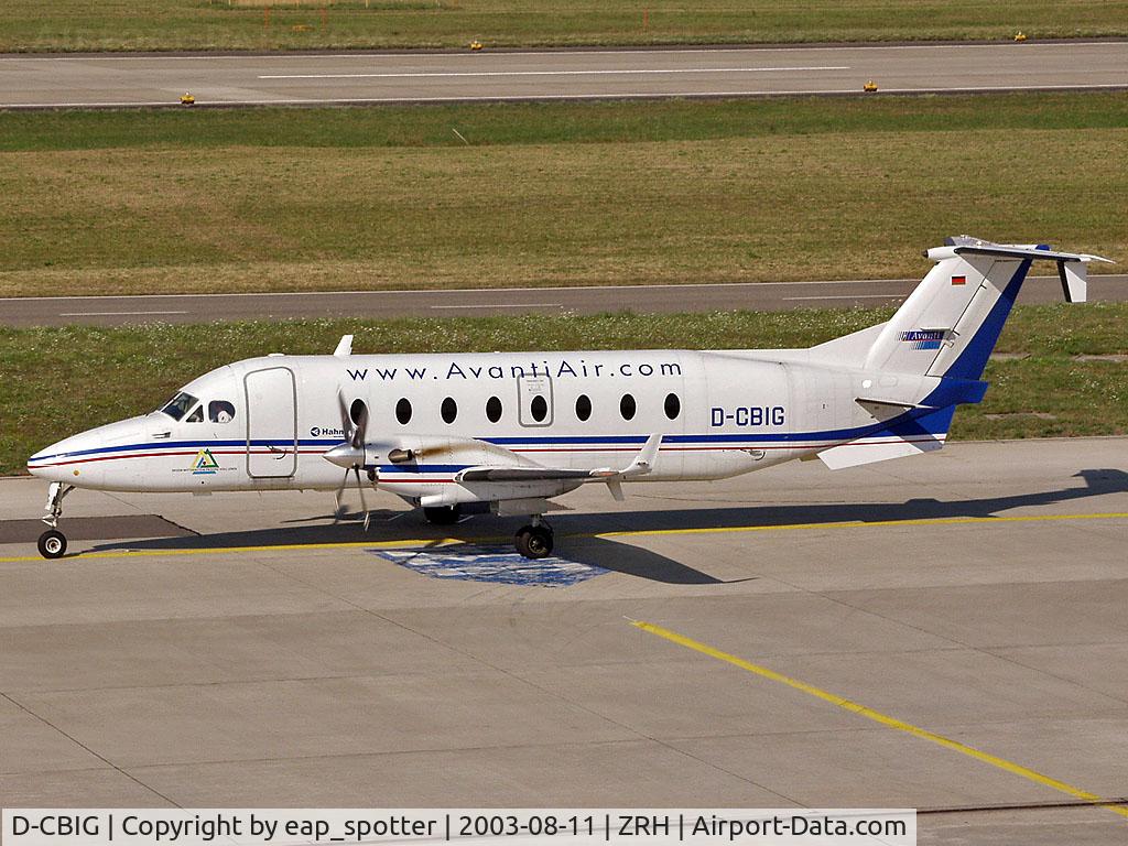 D-CBIG, 1997 Beech 1900D C/N UE-288, Taxi to parking-position