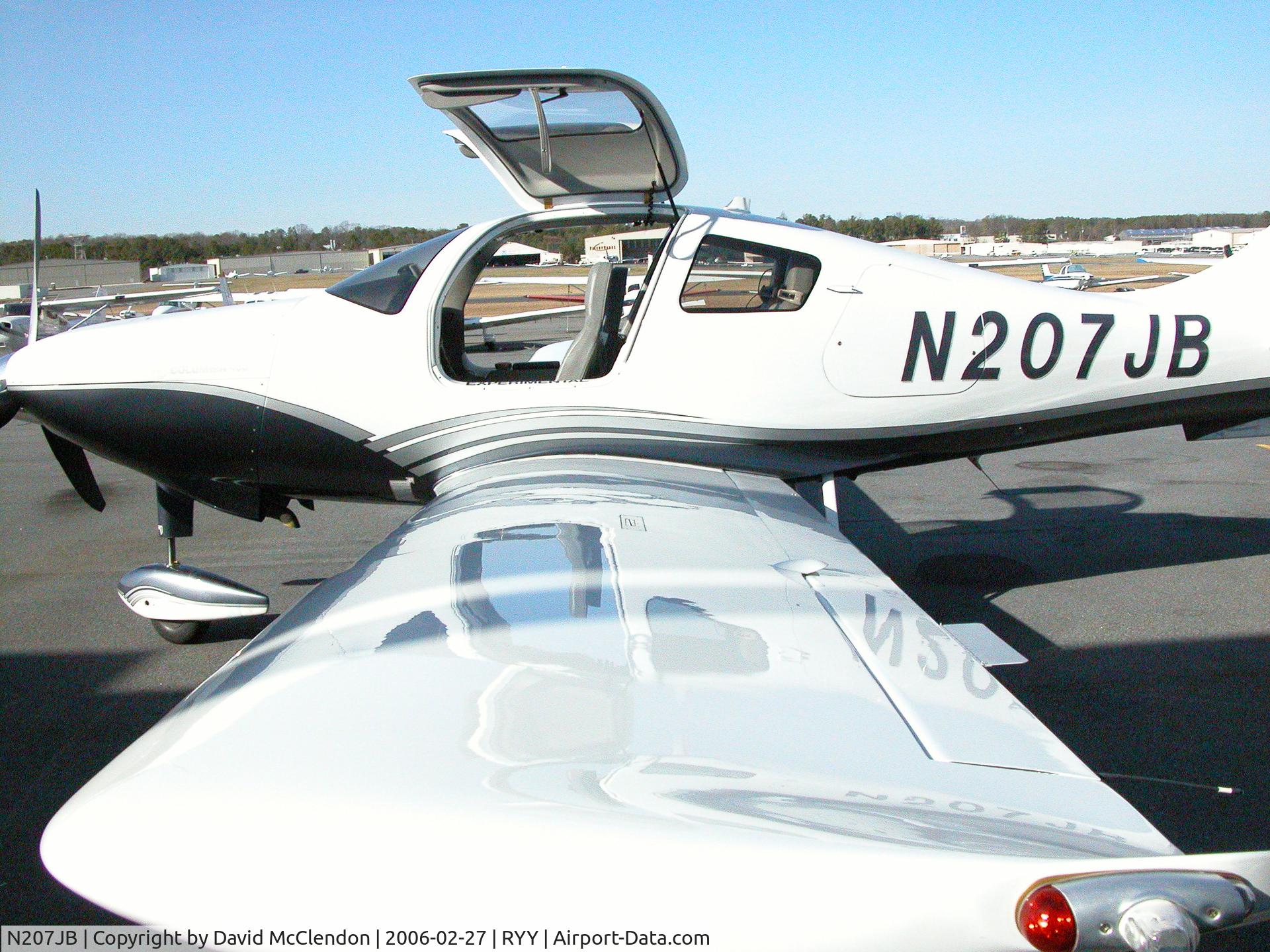 N207JB, Columbia Aircraft Mfg LC41-550FG C/N 41564, I demo'd this beauty at RYY, WOW!
