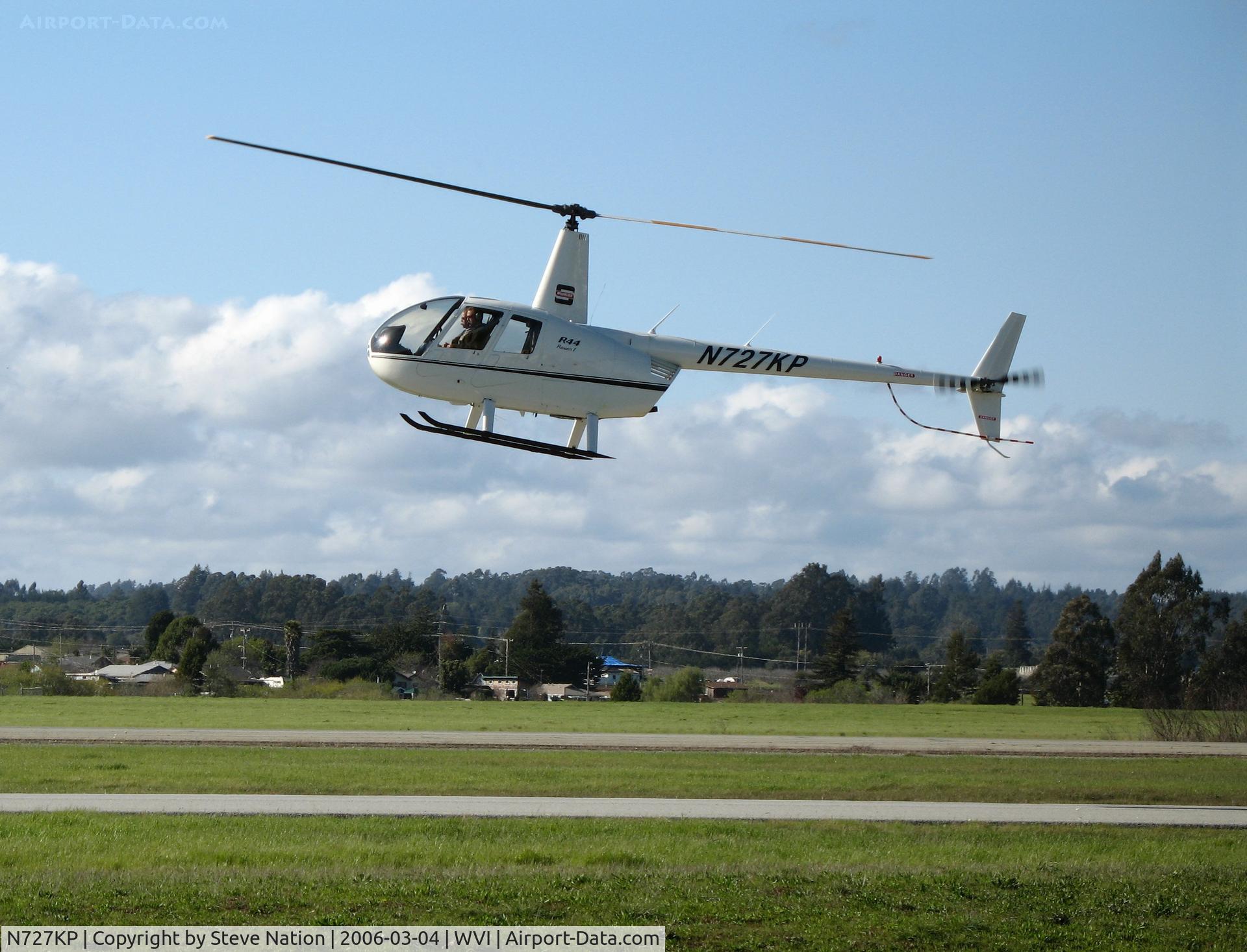 N727KP, 2004 Robinson R44 C/N 1416, 2004 Robinson R-44 landing at Watsonville, CA
