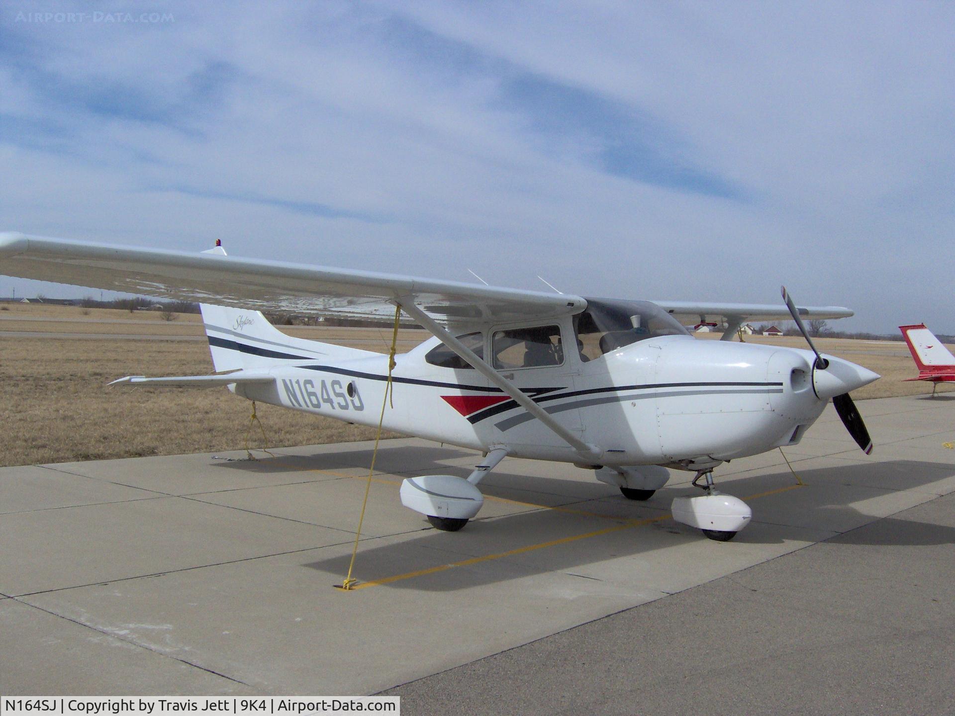 N164SJ, 1997 Cessna 182S Skylane C/N 18280064, 1997 Cessna 182 Skylane