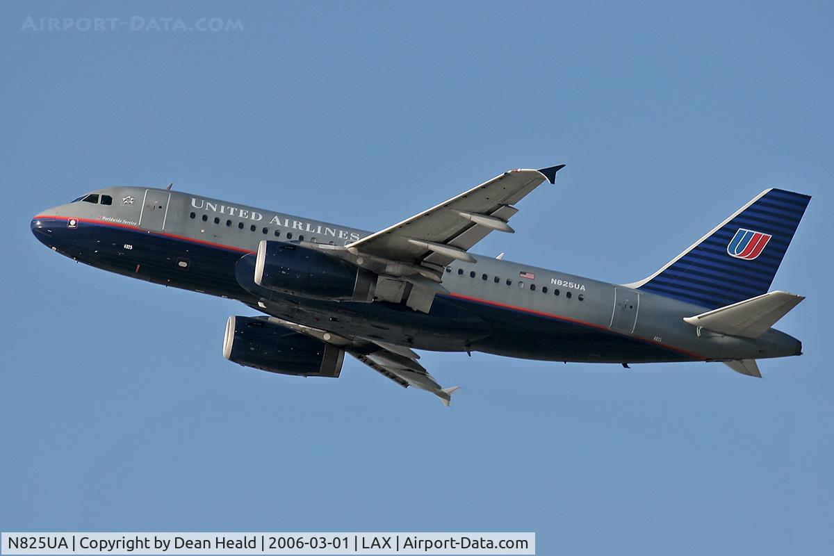 N825UA, 1999 Airbus A319-131 C/N 980, United Airlines N825UA (A319-131) climbing out from LAX RWY 25R.