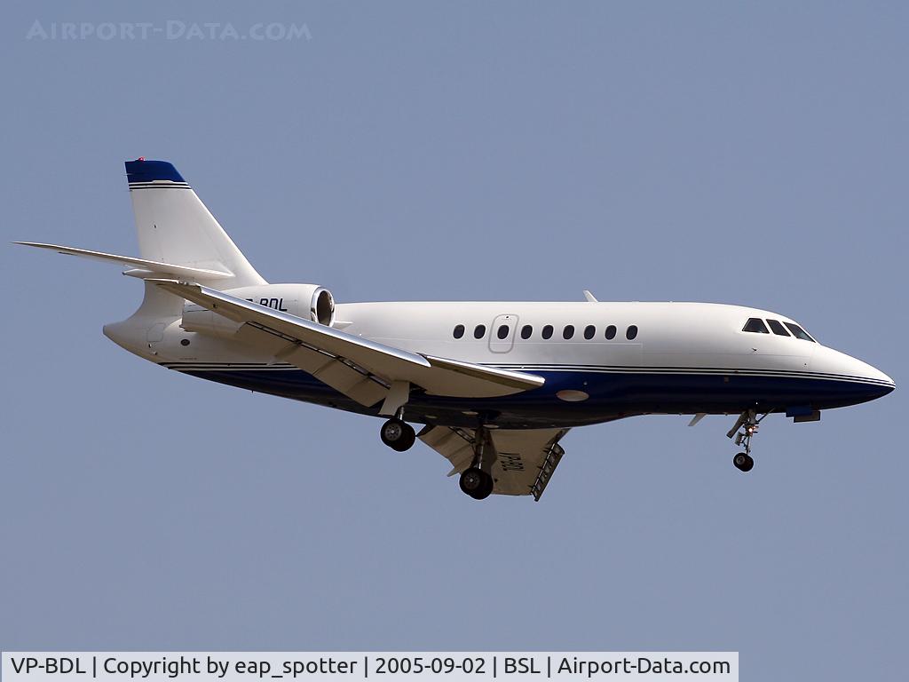 VP-BDL, 2000 Dassault Falcon 2000 C/N 111, Landing at BSL