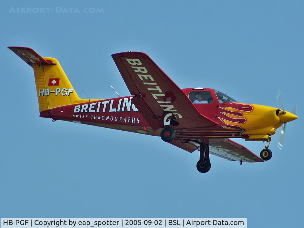 HB-PGF, 1981 Piper PA-28RT-201T Turbo Arrow IV C/N 28R-8131121, on short final for runway 16