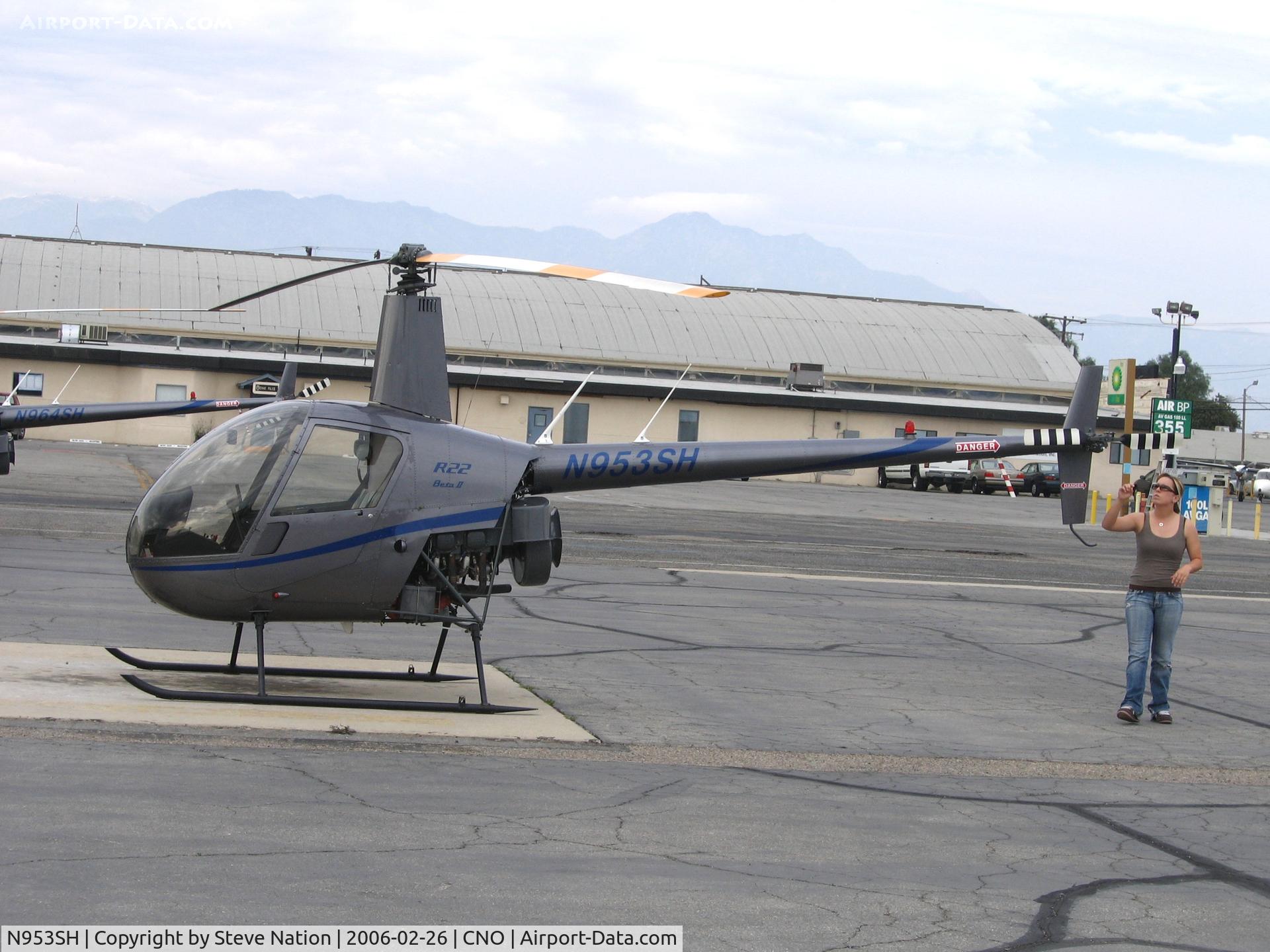 N953SH, 2005 Robinson R22 BETA C/N 3921, Silver State Helicopters 2005 Robinson R22 Beta at Chino, CA