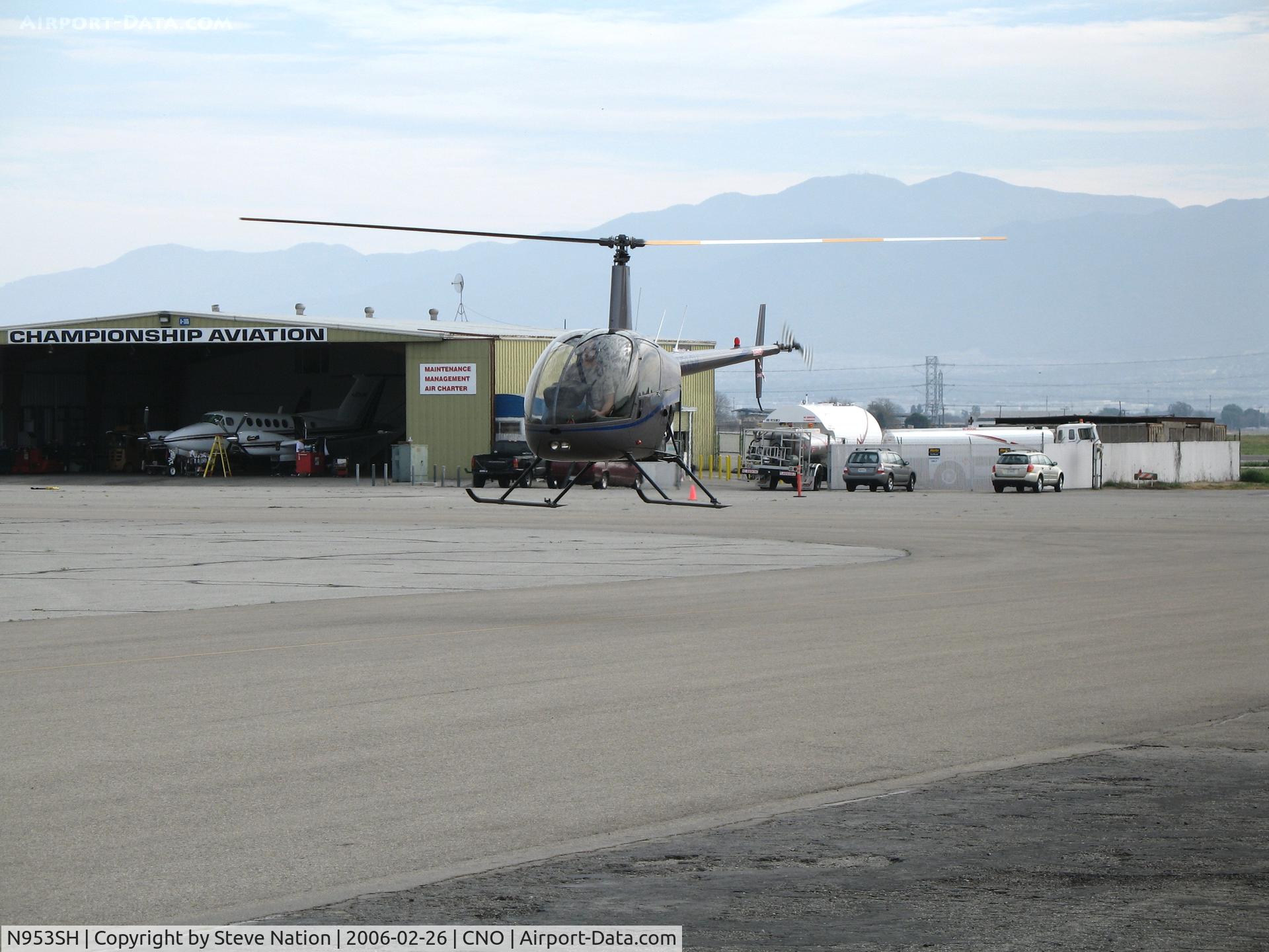 N953SH, 2005 Robinson R22 BETA C/N 3921, Silver State Helicopters 2005 Robinson R22 Beta at Chino, CA