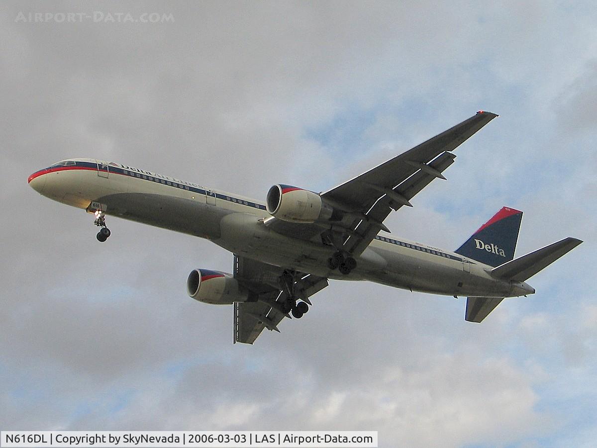 N616DL, 1986 Boeing 757-232 C/N 22823, Delta Airlines / 1986 Boeing 757-232